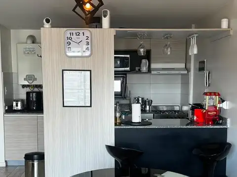 DOS AMBIENTES CÉNTRICO CON COCHERA SUBTERRANEA! 5°D