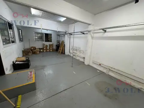 Galpon en Alquiler 31  mts Fondo