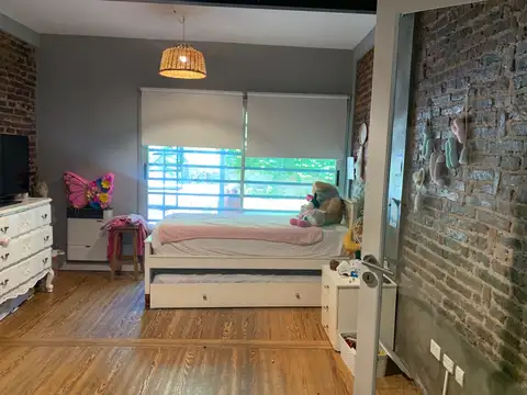 Casa en Alquiler con 1 cochera