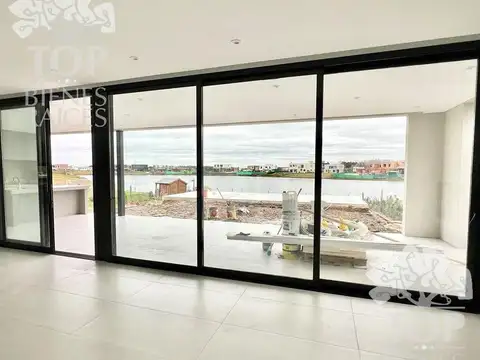 Casa en Venta en Villanueva, USD 540.000