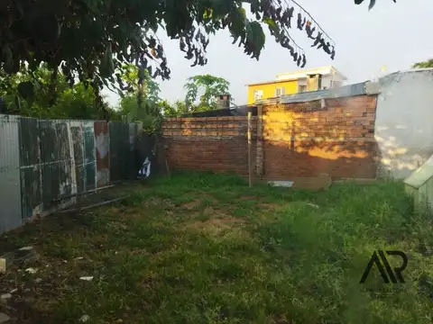 Venta Excelente Casa Barrio Zorrilla En Artigas Para Reciclar.