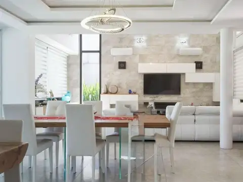 Casa de 6 ambientes en venta con pileta y parrilla