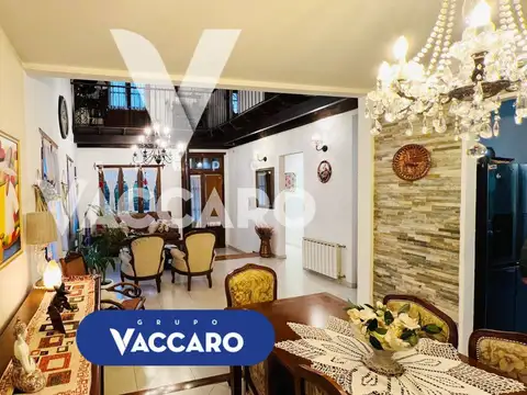 Casa 5 ambientes con 3 baños