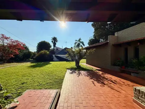 Casa en Venta en Manuel B Gonnet, USD 305.000