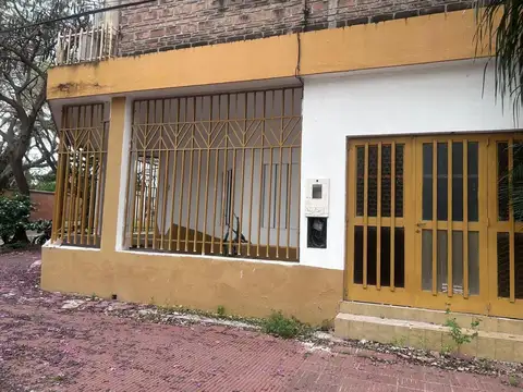 PUEYRREDON 998, PLANTA BAJA.-