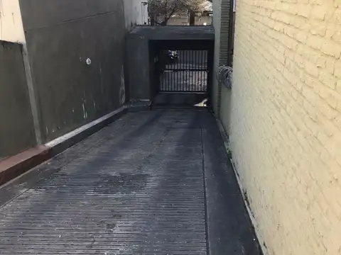 Cochera en Alquiler para coche grande