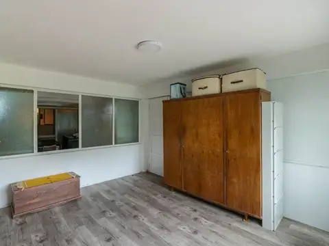 Local en Venta 56 años