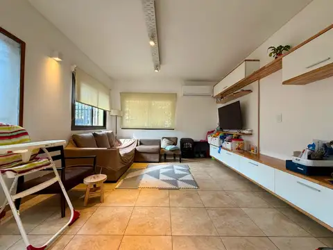 Depto Tipo Casa en Venta de 4 ambientes