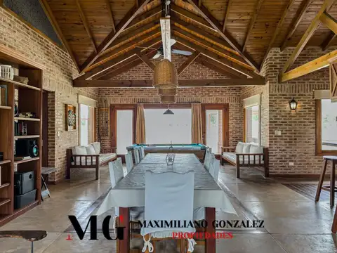 Casa en Venta al Oeste