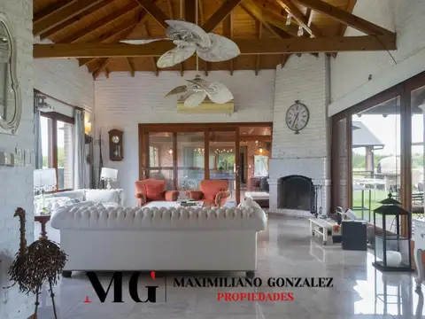 Casa en Venta en Countries y Barrios Cerrados en San Miguel, USD 410.000