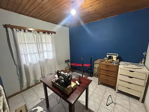 Casa 2 ambientes con 1 baño