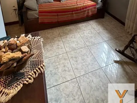 Brandsen e/ Azara y Isabel la Catolica
