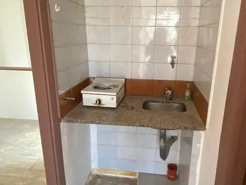 Oficina en Alquiler al Este