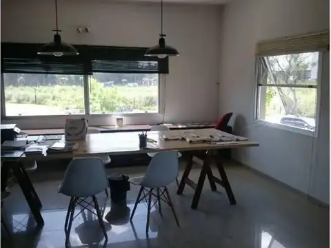 Oficina Monoambiente con 1 baño