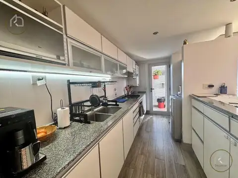 Departamento en Venta en Abasto, USD 285.000