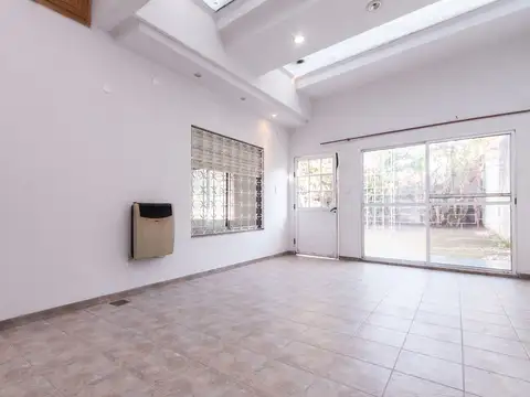 Casa en Venta en Valentín Alsina, USD 88.400