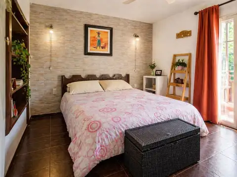 Casa 8 ambientes con 1 baño