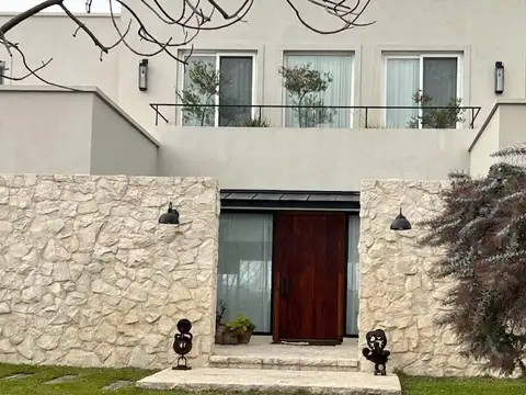Venta casa 7 amb ALBANUEVA a la LAGUNA y amarra