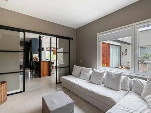 Casa en Venta en Albanueva, USD 1.150.000
