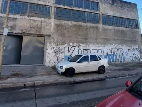 Galpon en Venta 20  mts Frente