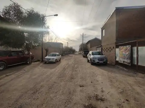 Galpon en Alquiler en Centenario, $ 5.000.000