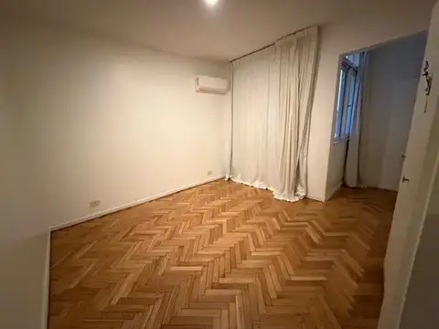 Departamento 5 ambientes con 4 baños