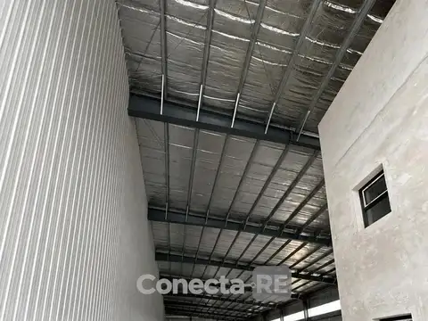 2 de Abril al 2700  -  1400 m2