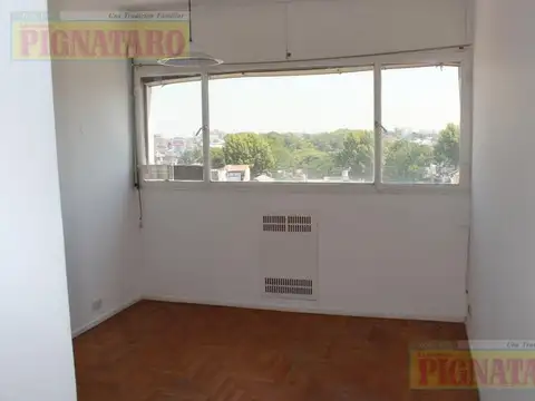 Departamento en Alquiler en Versalles, $ 680.000