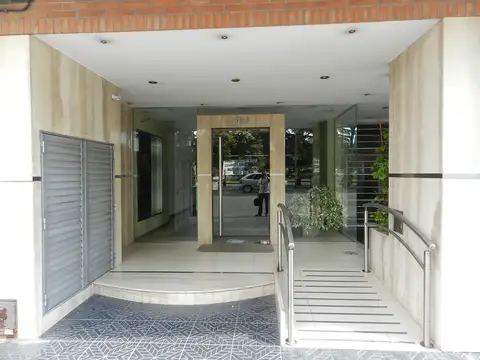 Venta Dpto. 2 amb. - Av. San Martin 5096 (Villa del parque)