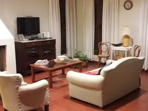 Casa en Venta en Lobos, USD 112.000
