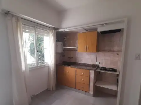 Av Rivadavia  al 10500