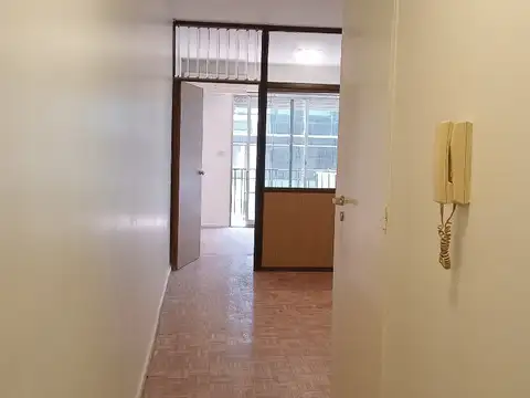Maipú 300, Piso 4
