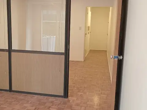 Departamento en Alquiler en Microcentro, $ 550.000