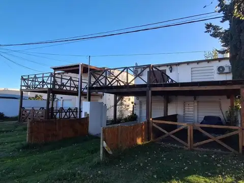 Raul Alfonsin e/ Río Asunción y Juramento