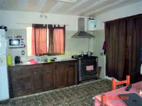 Casa 2 ambientes con 1 baño