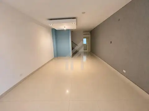 Venta Casa Triplex 4 ambientes con terraza y piscina en Saavedra, Capital Federal, Buenos Aires