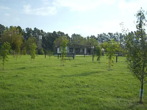 Quinta en Venta con 2 cocheras