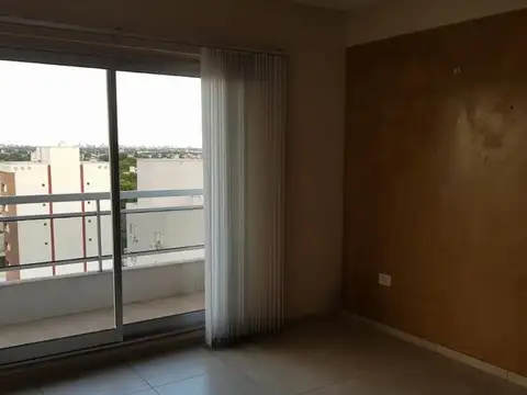 DEPARTAMENTO DOS AMBIENTES TIPO SEMIPISO CTRO. BALLESTER