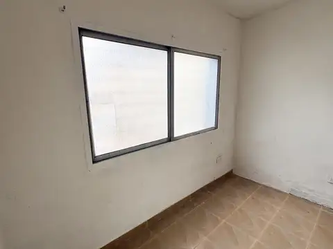 Departamento en Alquiler en Adrogue, $ 550.000