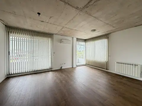 1 dormitorio con cochera y amenities en Condos 2