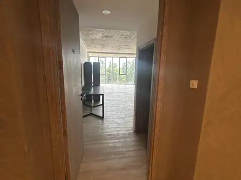 Oficina en venta frente complejo nuevo seguridad premium