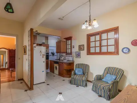 Departamento 4 ambientes con 2 baños