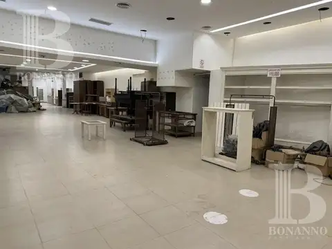 Local en Alquiler en Microcentro, USD 8.000
