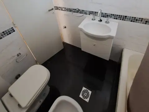 Entre Ríos 100, Piso 9