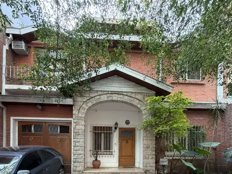 ALQUILER CASA 6 AMB BARRIO RIVER CON PARQUE