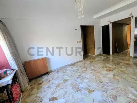 Departamento en Venta en Parque Rivadavia, USD 119.900