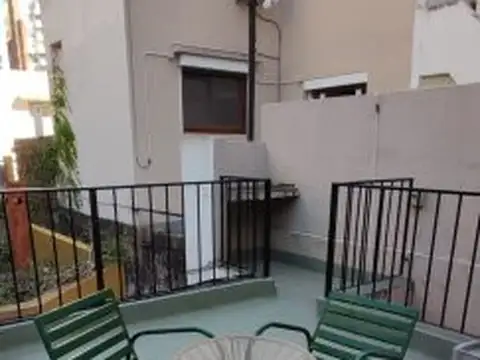 ALQUILER UN DORMITORIO DE PASILLO AMOBLADO
