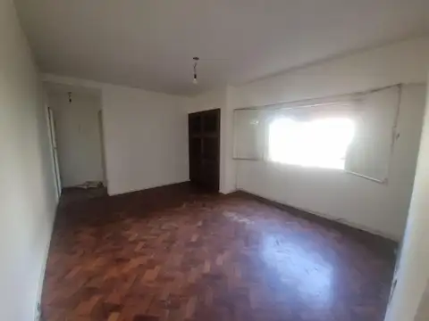 Avenida Rivadavia 2800