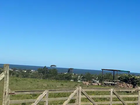 Casa en Alquiler Temporal con 4 cocheras