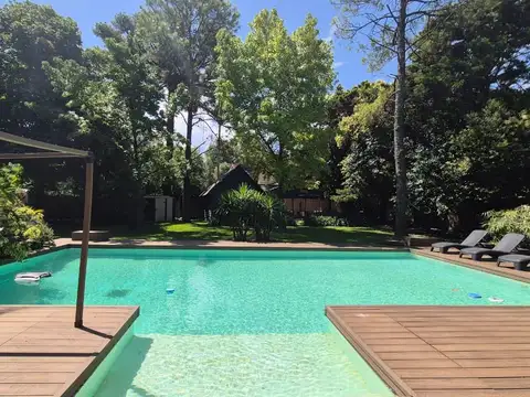 Casa en Alquiler de 5 dormitorios